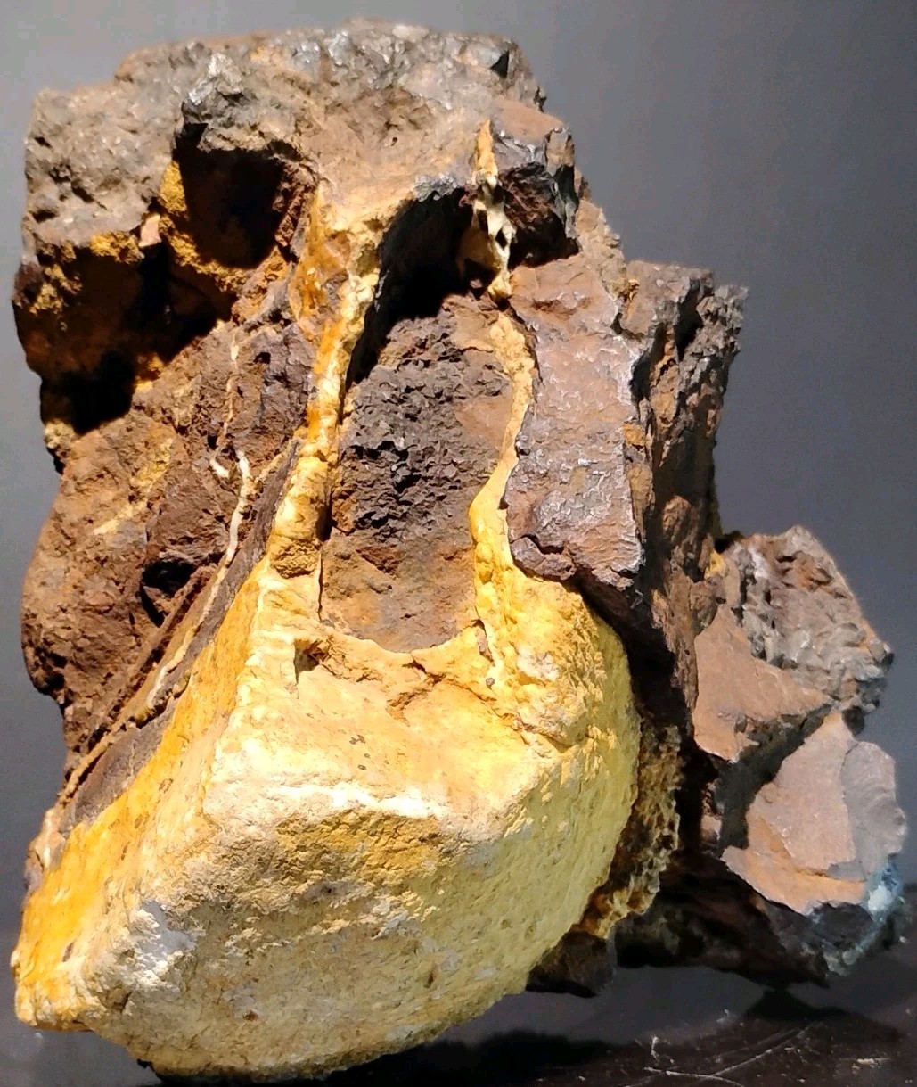 BEAUTIFUL BOXWORK HEMATITE w/ MASSIVE BARITE BALL PYRITE AND GALENA 4lb 12oz
