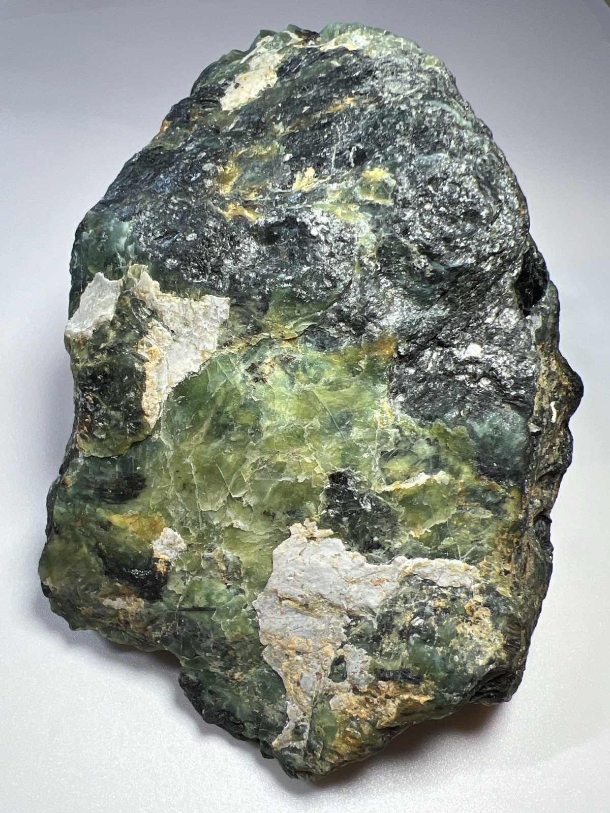 3.2 Lb Chatoyant Nephrite w Magnetite -Washington