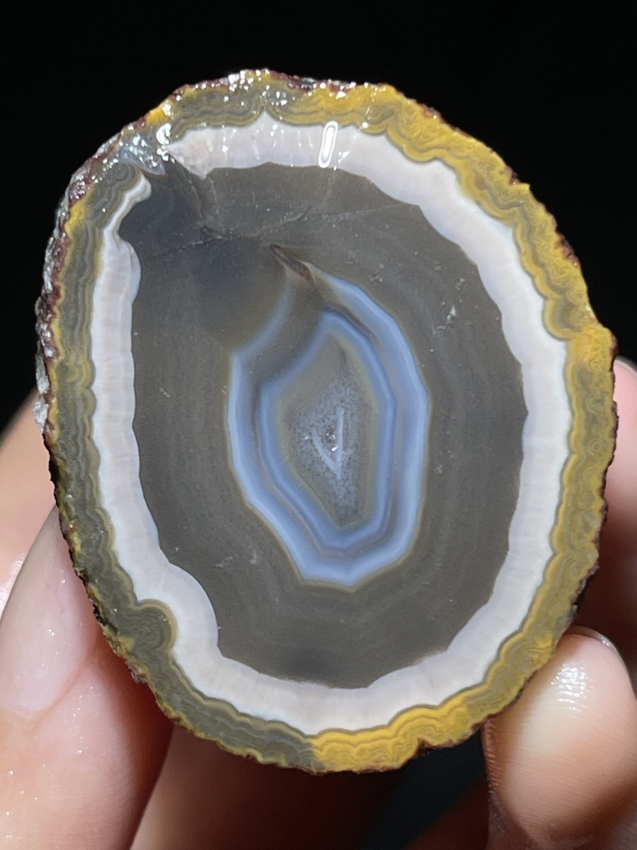1Pair China Natural Warring States Red Agate Geode Crystal Slices 106g A36