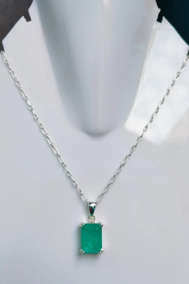 Natural Green Emerald 24 Ct 925 Silver Emerald Shape Pendant IGL Loose Gems 6LHP