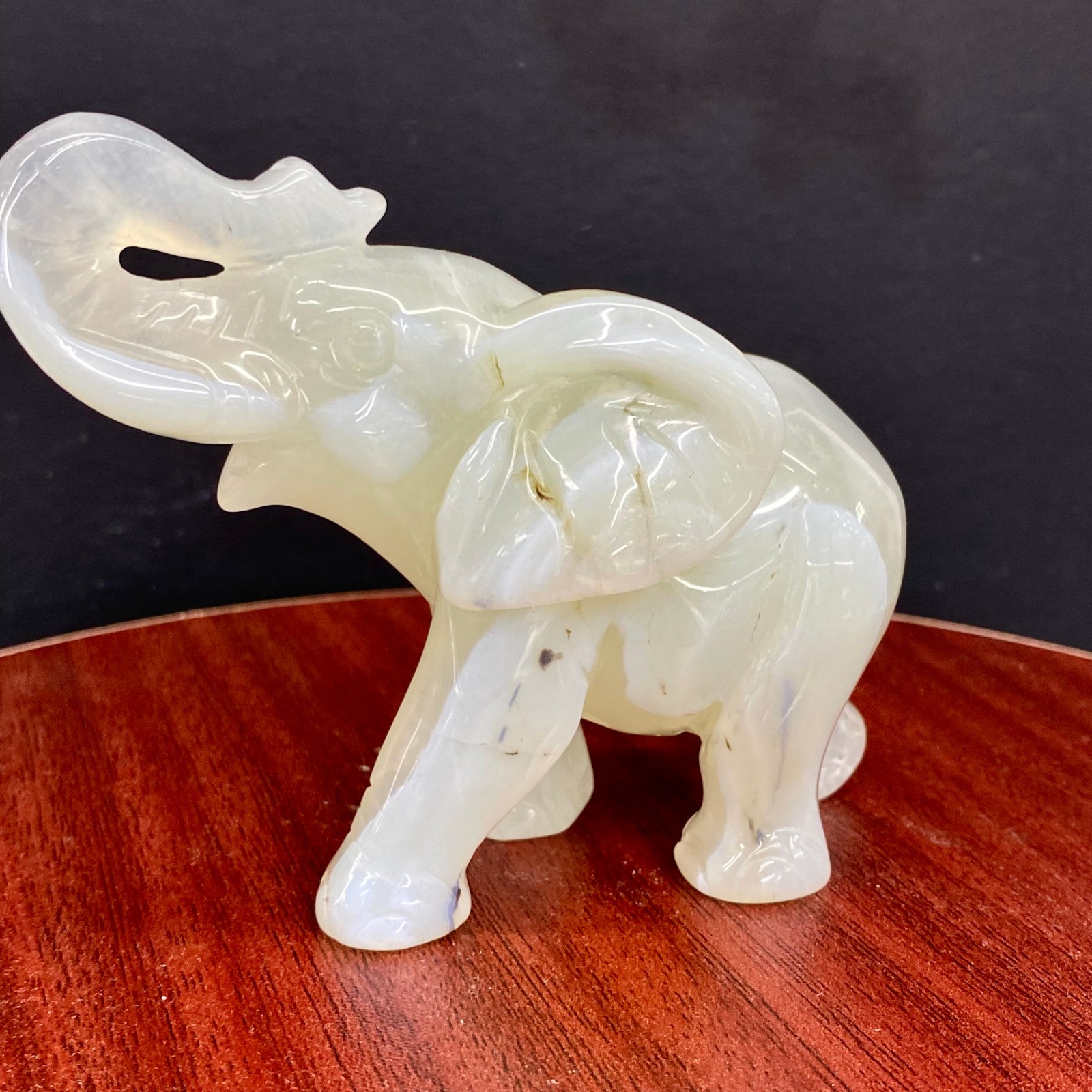 300G Natural agate geode quartz crystal engrave Elephant skull healing gift d