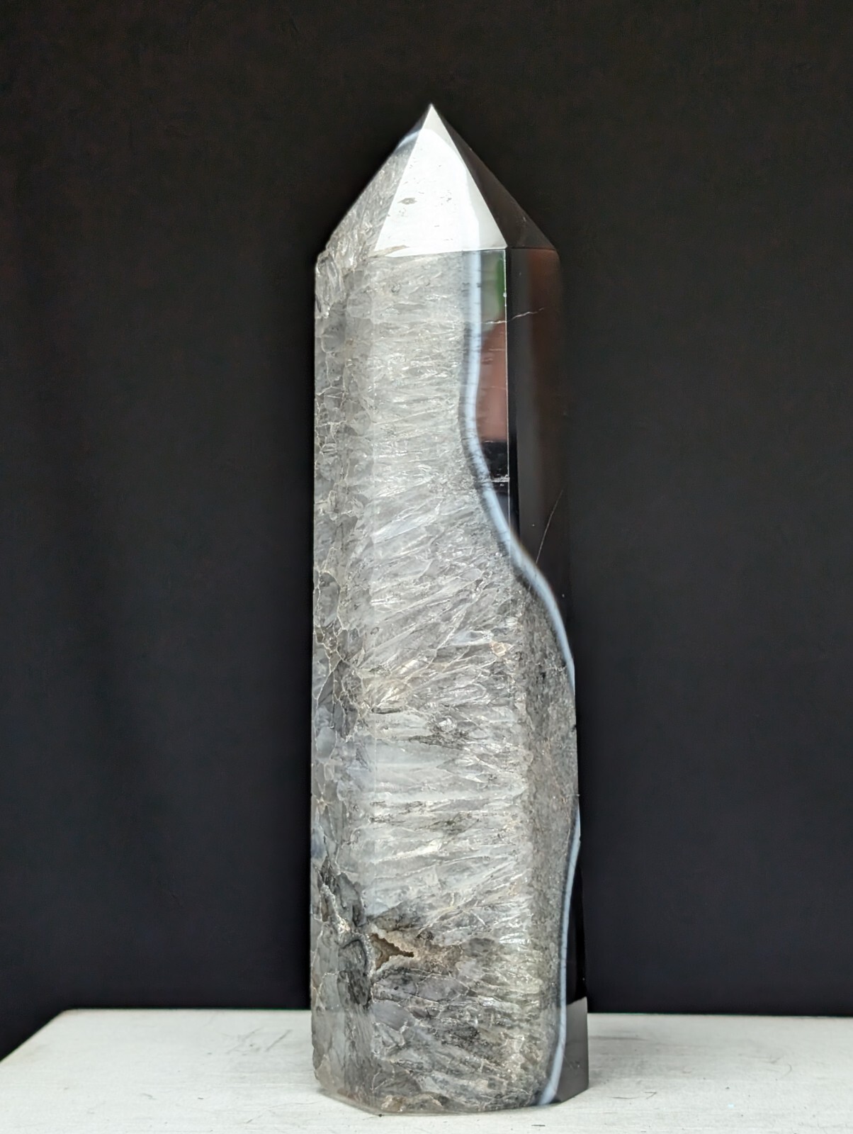 Agate Tower Black Banded Lace Point Quartz Lage Big Tall Crystal Gemstone