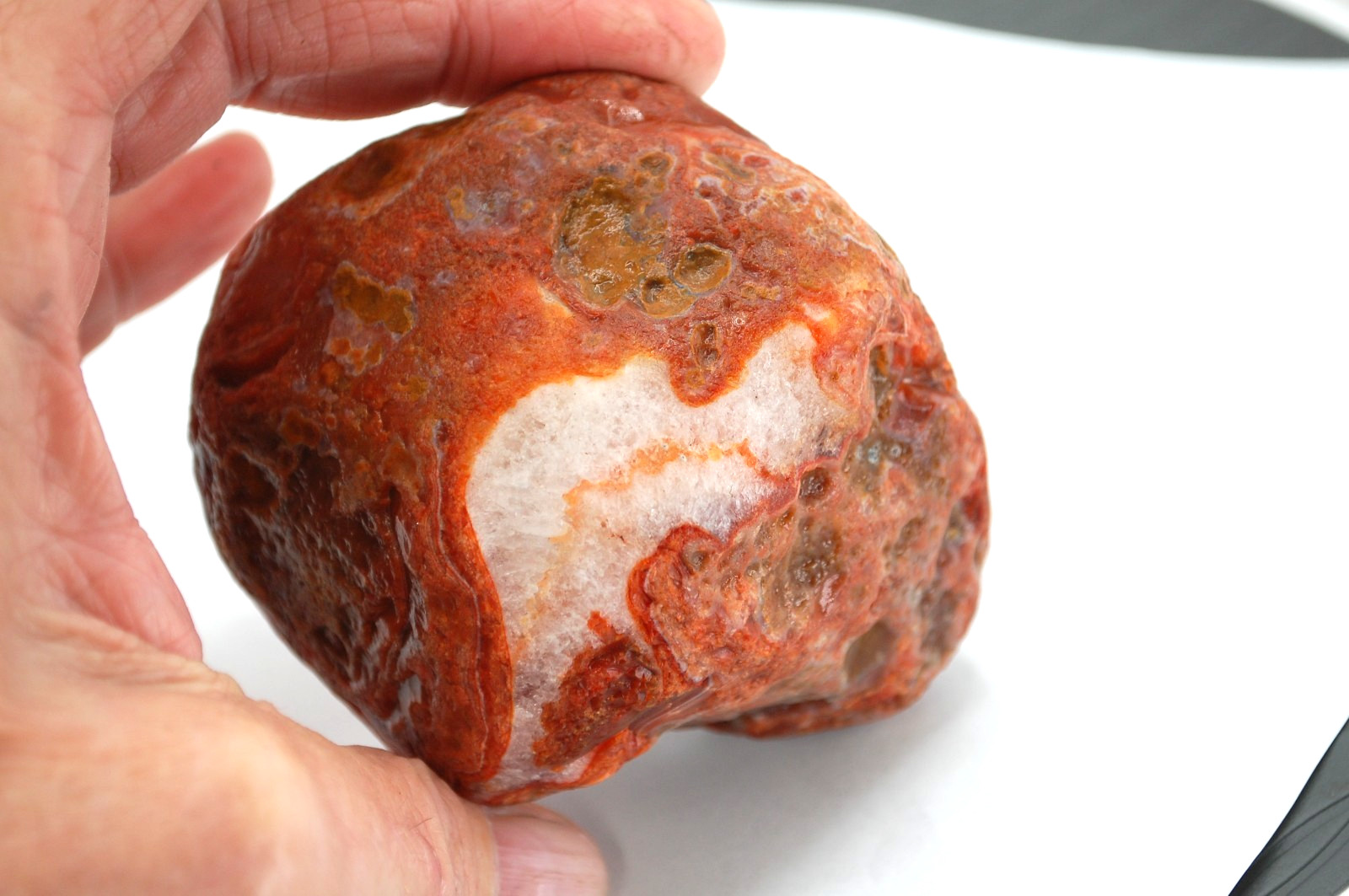 AGATE LAKE SUPERION AGATE 14.9 OZ 3 3/8″ X 3″ X 2″. MINNESOTA AGATE