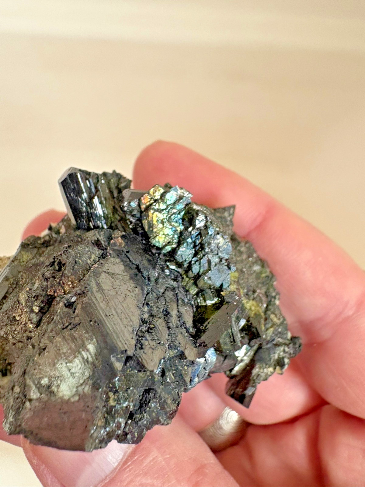 Magnetite, complex crystal, on Epidote, Cerro San Cristobal, Canete, Peru
