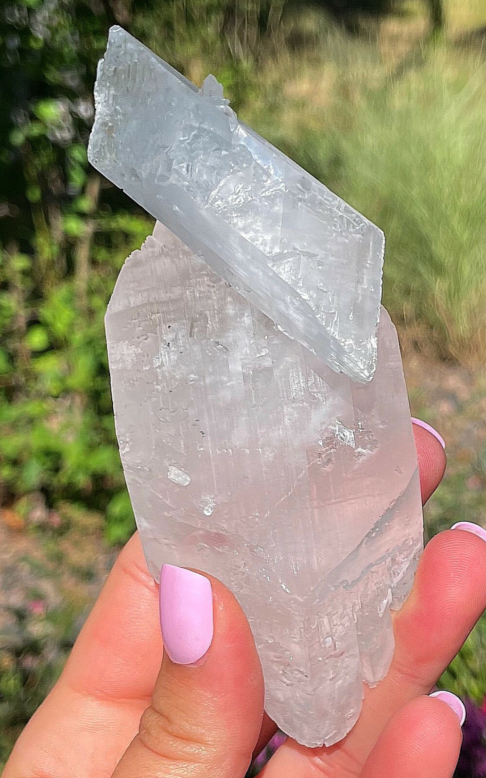 Beautiful Crystallized Gypsum Selenite Super Crystals Old Time Piece 12.5 Cm’s