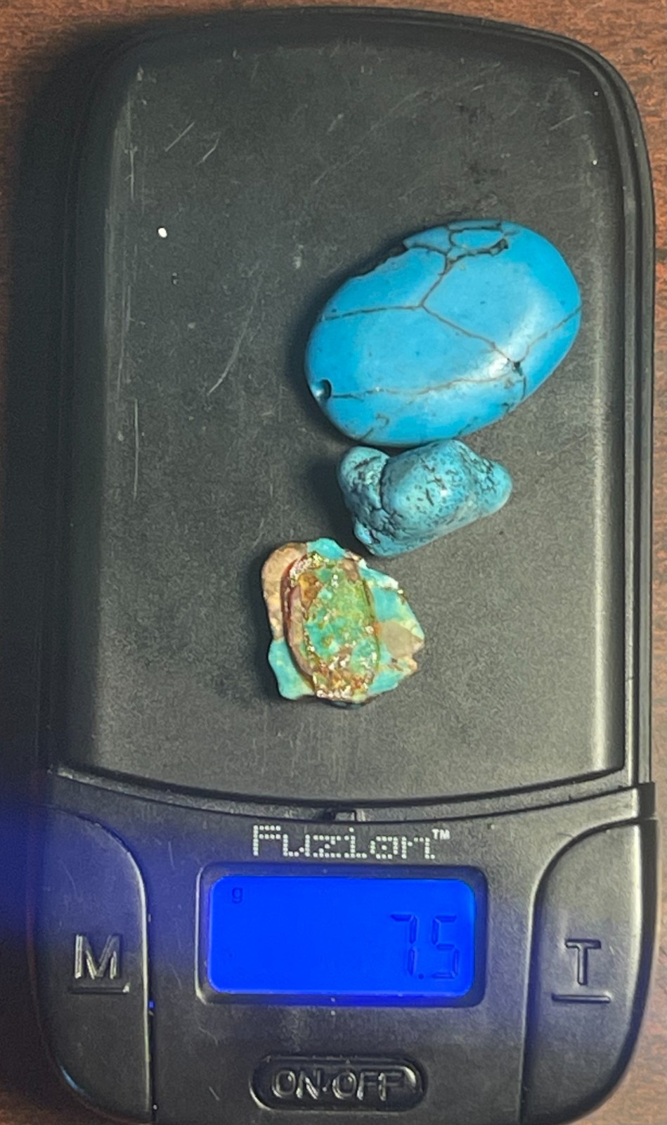 turquoise stones 7 grams total weight