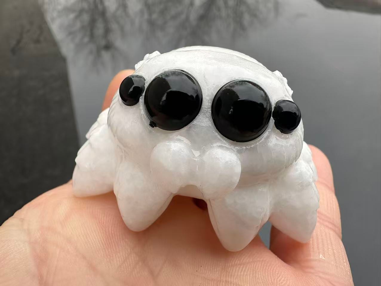 1pc Natural White Jade Quartz Carved Spider Skull Crystal Reiki Decor Gift