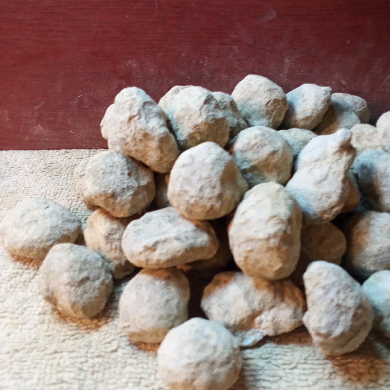 Crack Your Own Geodes 4 Pounds 1″ – 2″ Lot 5