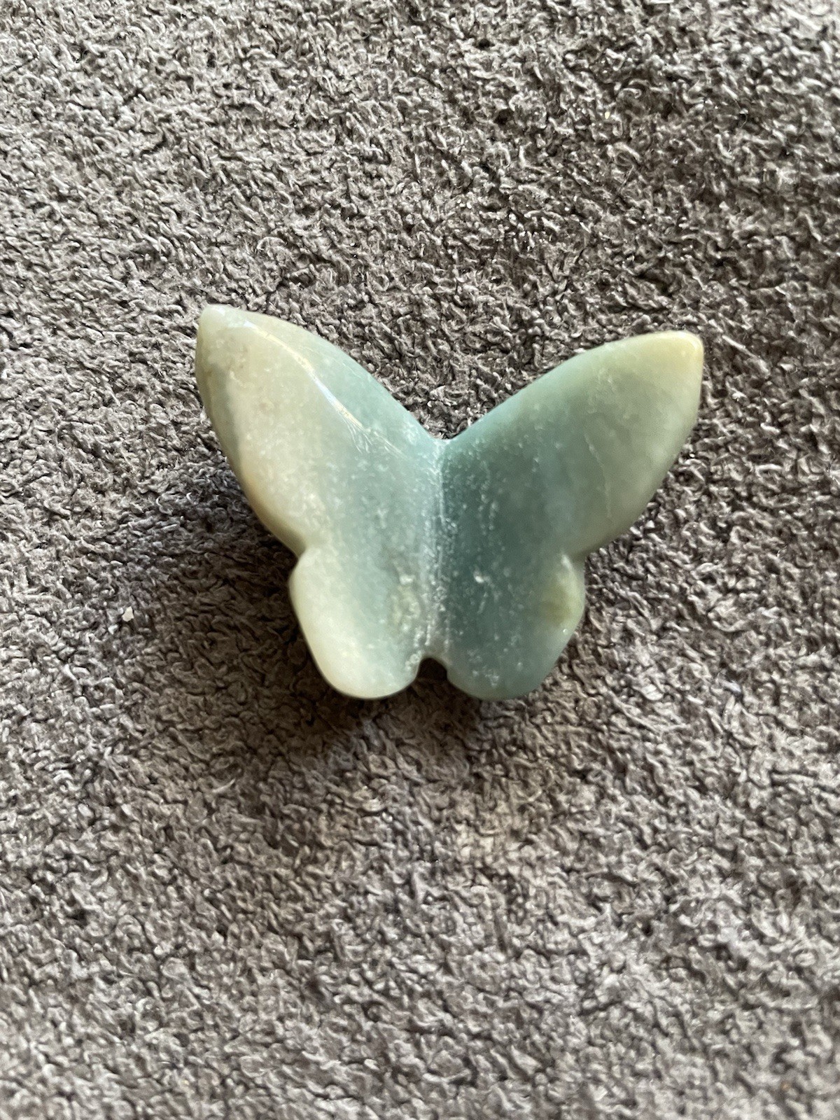 Caribbean Calcite Crystal/Gemstone Mini Butterfly Carving 10G 1 1/2″ x 1 1/4″