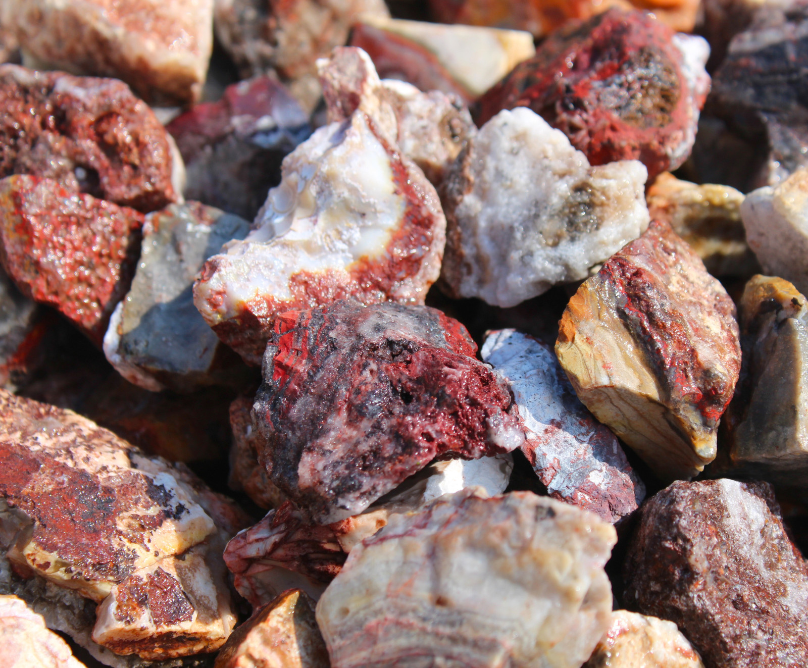 Mexican Quartz, Chalcedony and Limestone – Rough Rocks for Tumbling