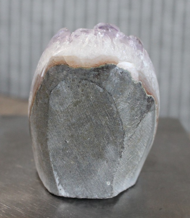 AMETHYST FREEFORM 2.00 X 1.71 INCHES/ 126.4 GRAMS