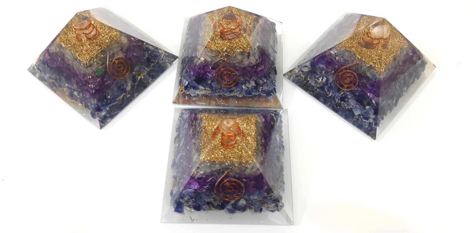 SODALITE AMETHYST FLOURITE AND CRYSTAL 75MM ORGONE PYRAMID FOR FOCUS AND STUDY