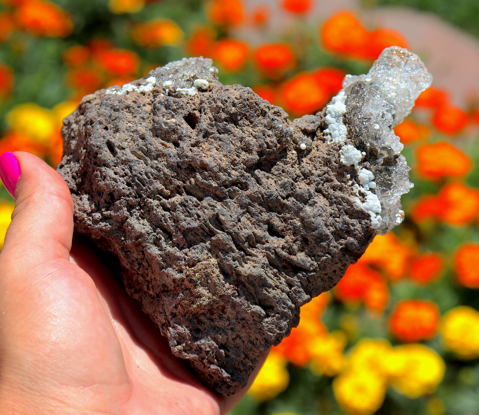 Opal (Var: Opal-AN) Large Specimen Flouresesces Bright Green Czech Republic :)