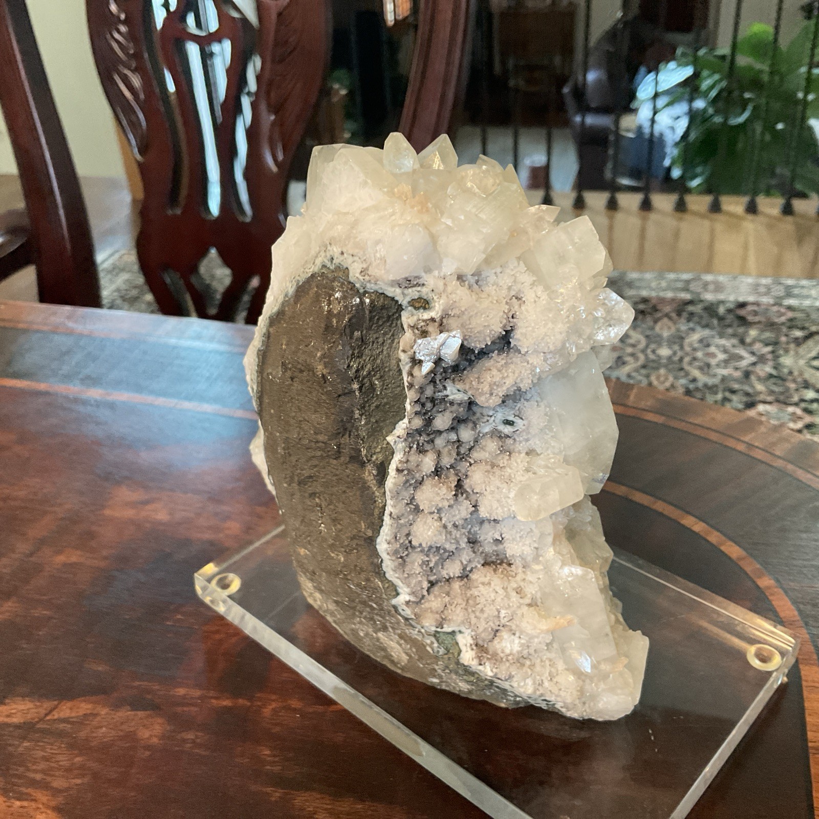Large Quartz Crystal Cluster w/ White & Peach Minerals Lucite Display 7.5” Tall