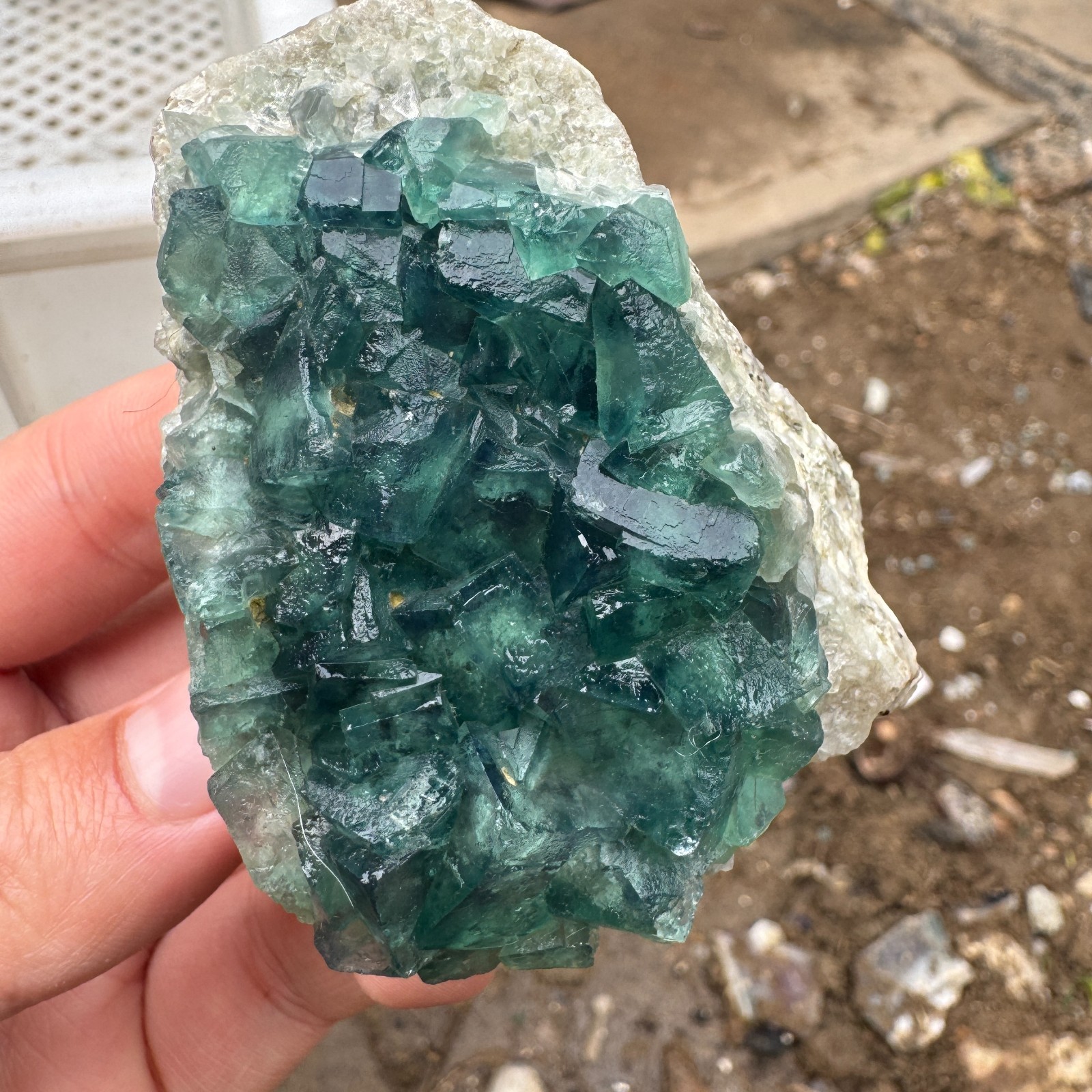 145G Natural cubic green fluorite crystal cluster rough mineral specimen Healing