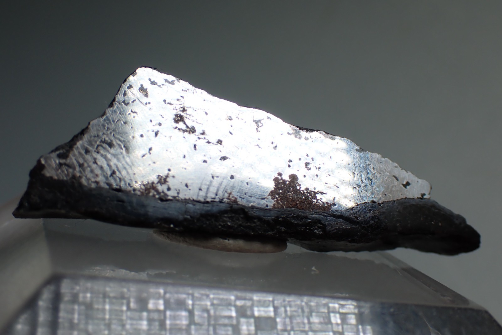 NATIVE IRON IN BASALT * VERY RARE ! Khungtukun Massif, Taimyr, RUSSIA