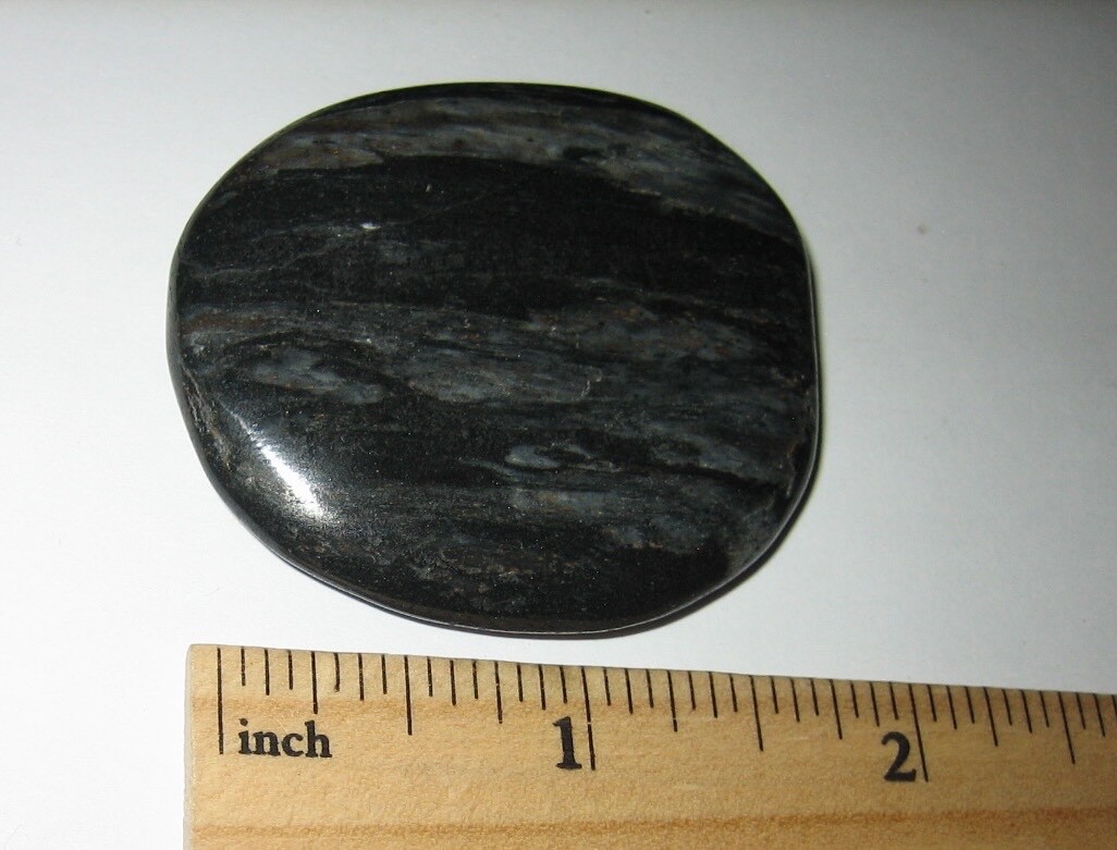 1.8″ TUMBLED POLISHED FLAT ‘ISUA STONE’ PALM STONE MINERAL GREENLAND ~ 35.8g *10