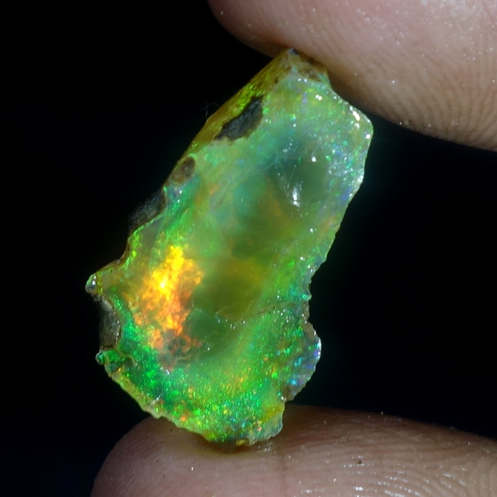 AA+ Ethiopian Oli Opal Rough Entreated Welo Opal Multi Fire Color Flash 08.50Cts