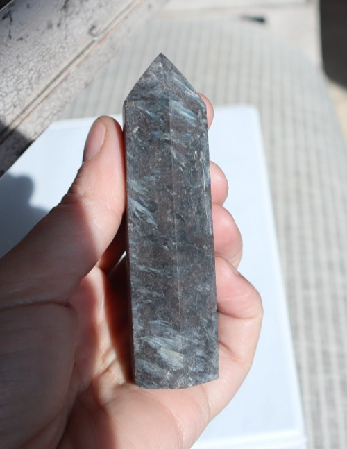 ARFVEDSONITE WITH GARNET POINT BUNDLE (9) POINTS INCLUDED/ OVER 2 LBS