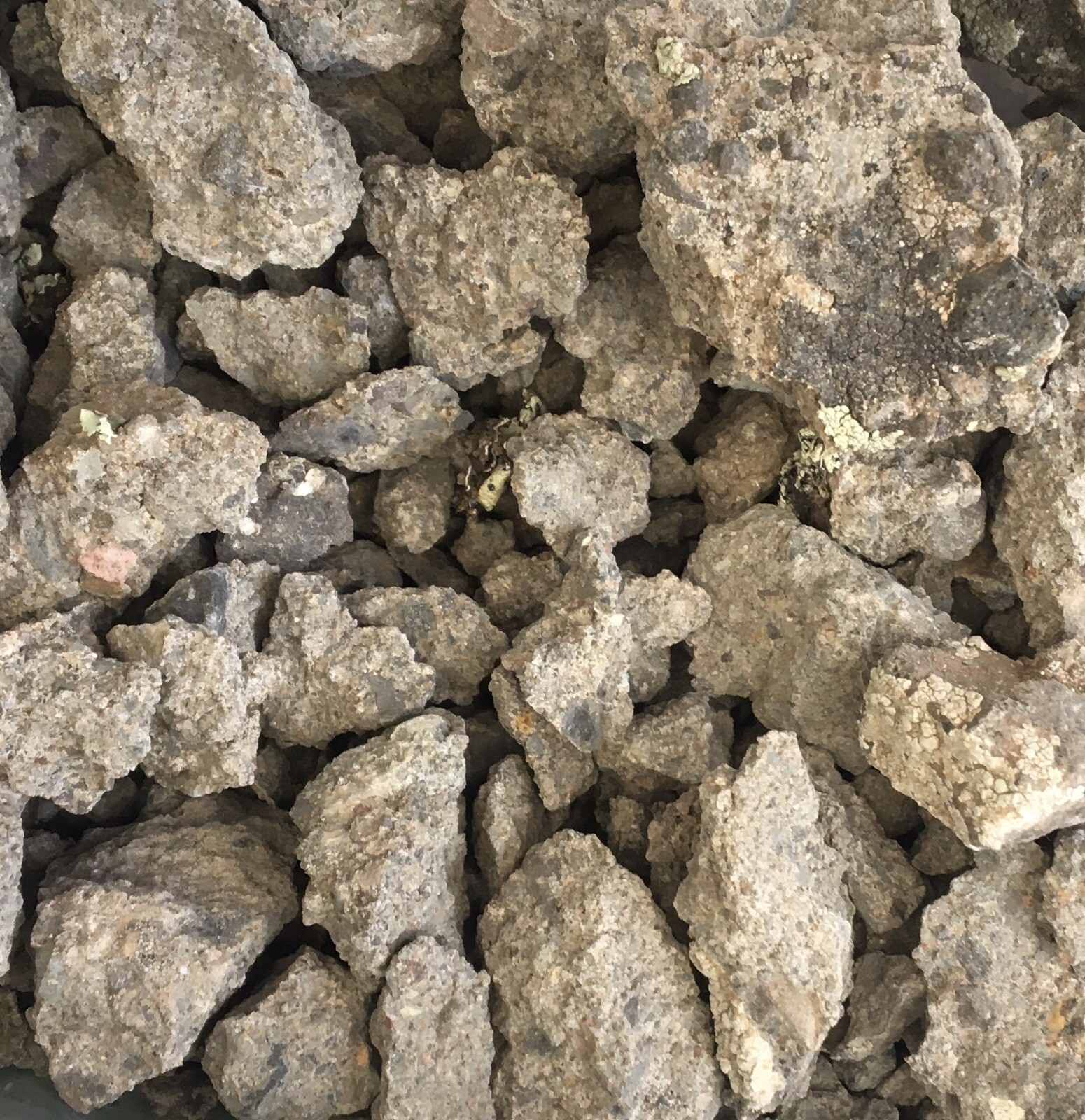 Tres Stone Raw Fresh Earth Uncut Natural 1 pound bag