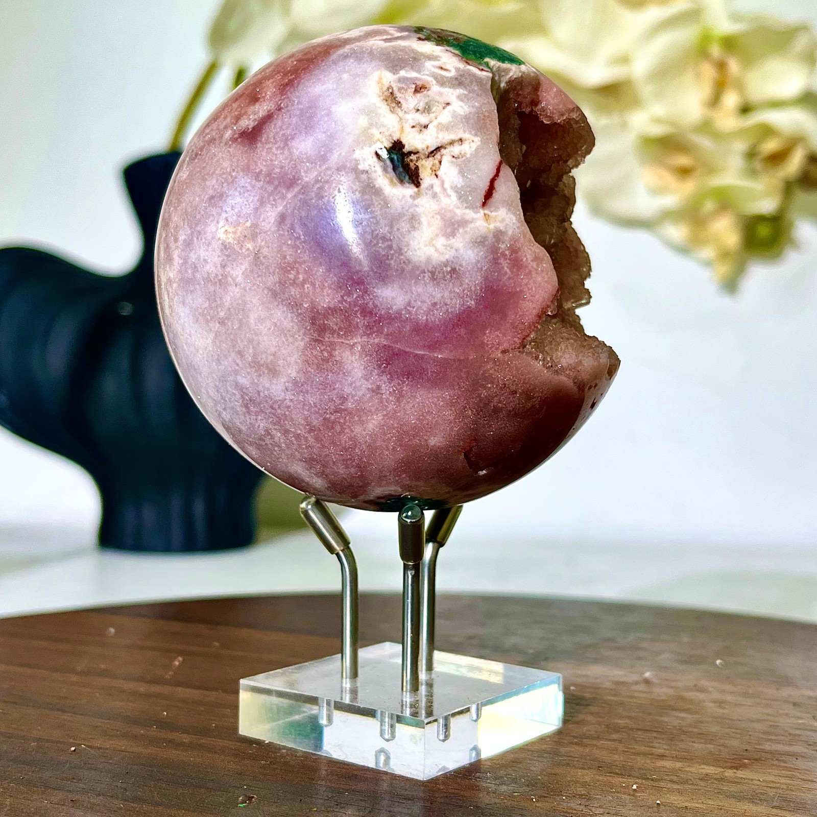 1.36LB Natural Purple Pink Crystal Advanced Cave Spherical Spiritual Decoration