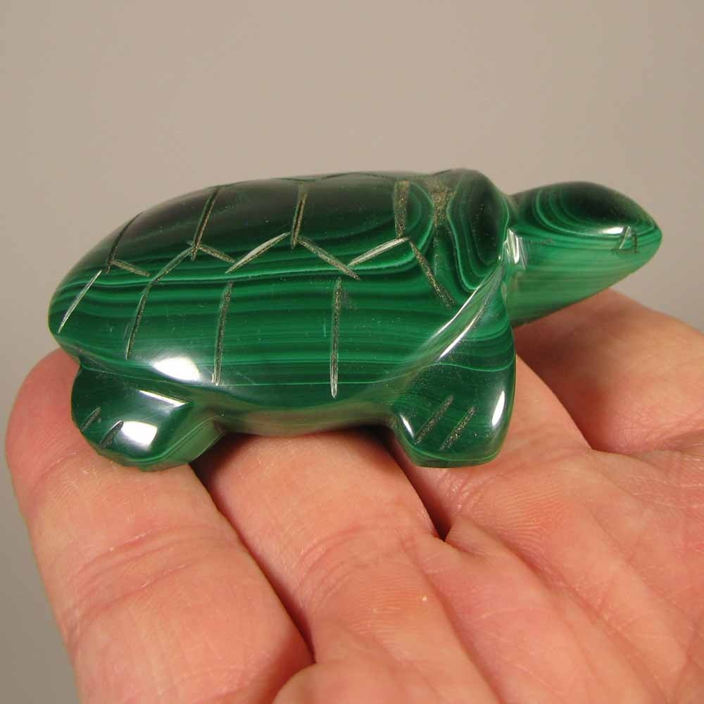 2.6″ Handcarved MALACHITE TURTLE Gemstone Animal Carving – Congo, Africa