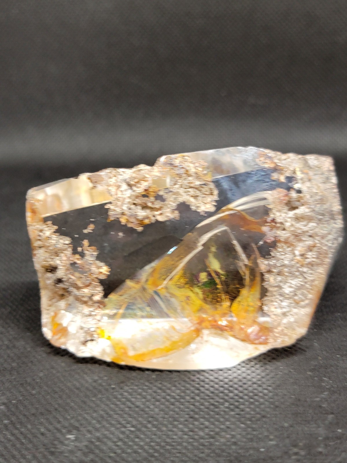 “Golden Healer” Garden Quartz with Large Rainbow and Amazing Clarity – US Seller