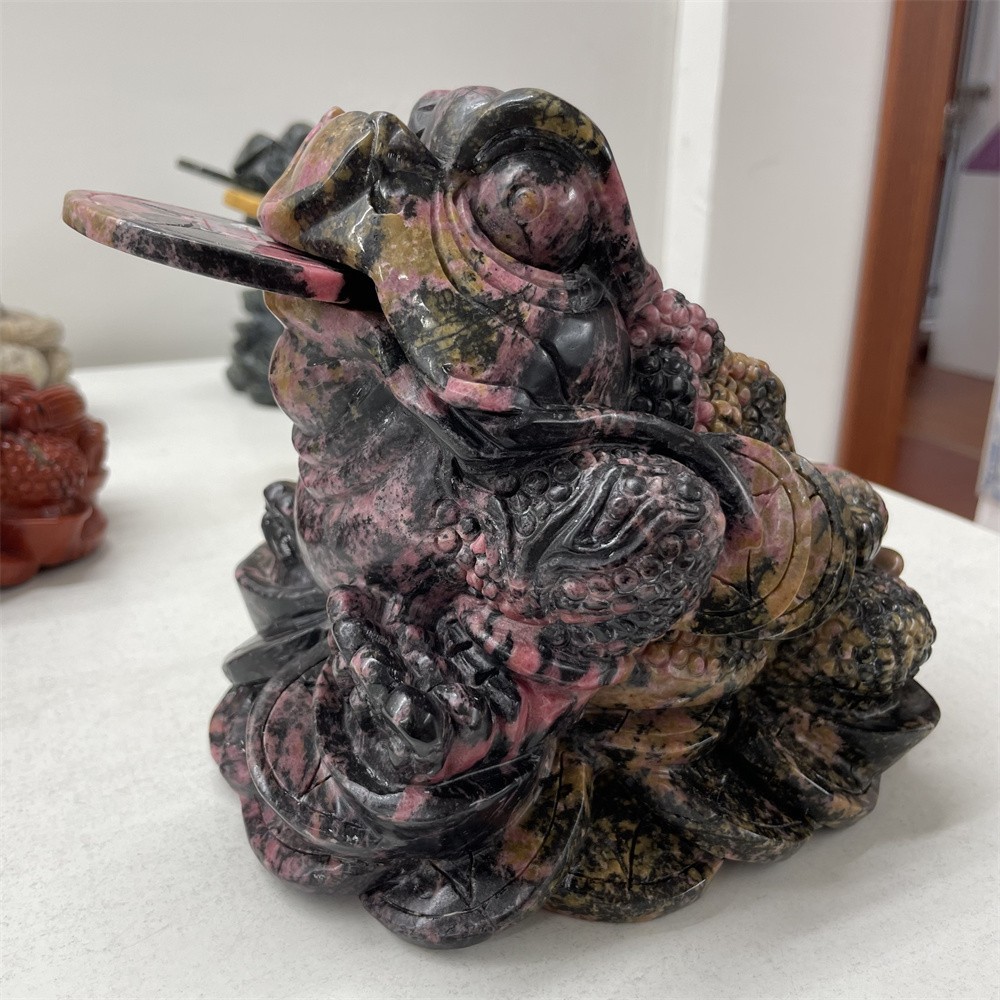 10.6LB 6.5″A+Natural Rhodonite Money Toad Crystal Hand Carved Statue Hand Carved