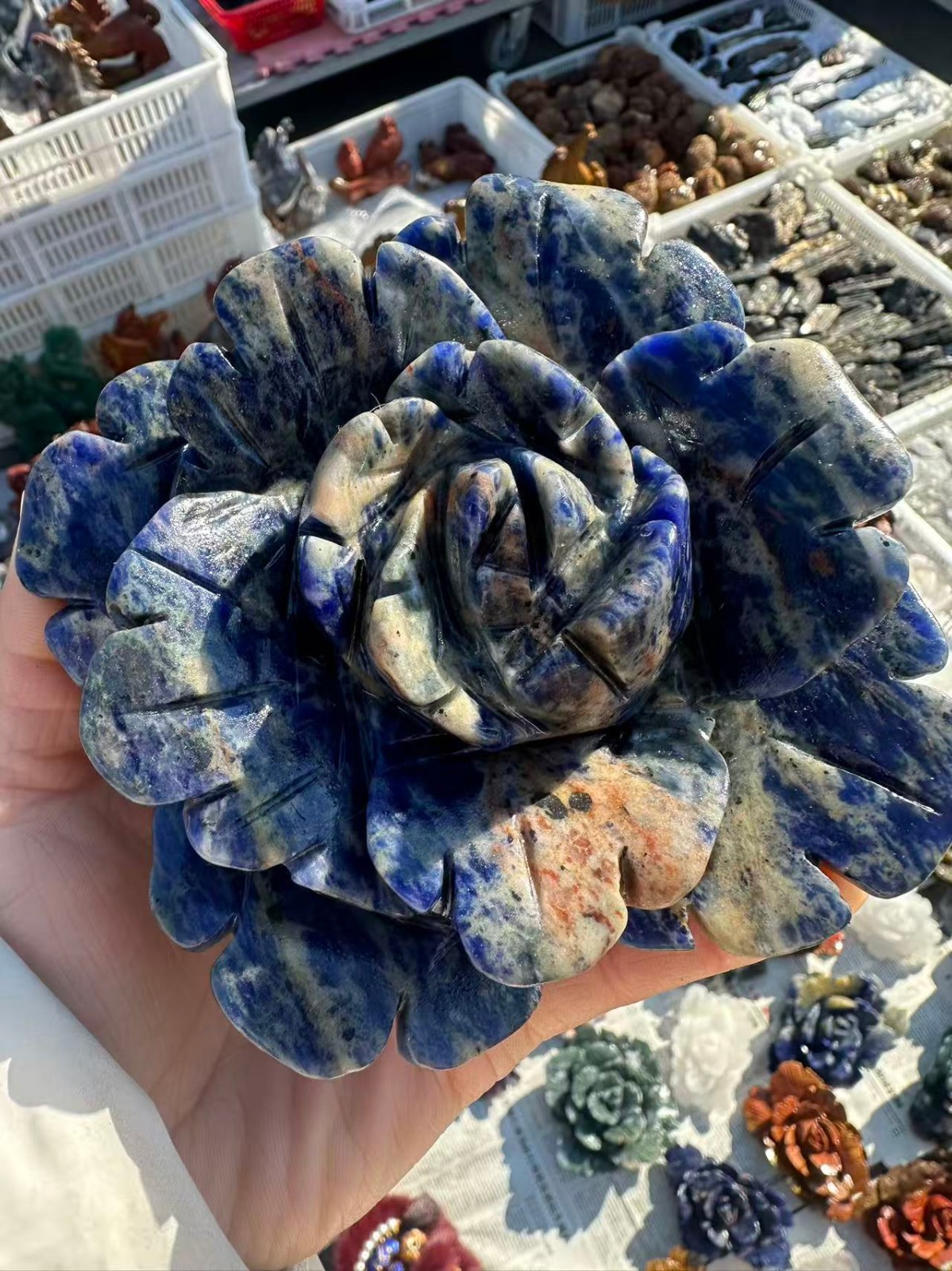 1pc Natural Sodalite Quartz Carved Flower Skull Crystal Reiki Decor Gift