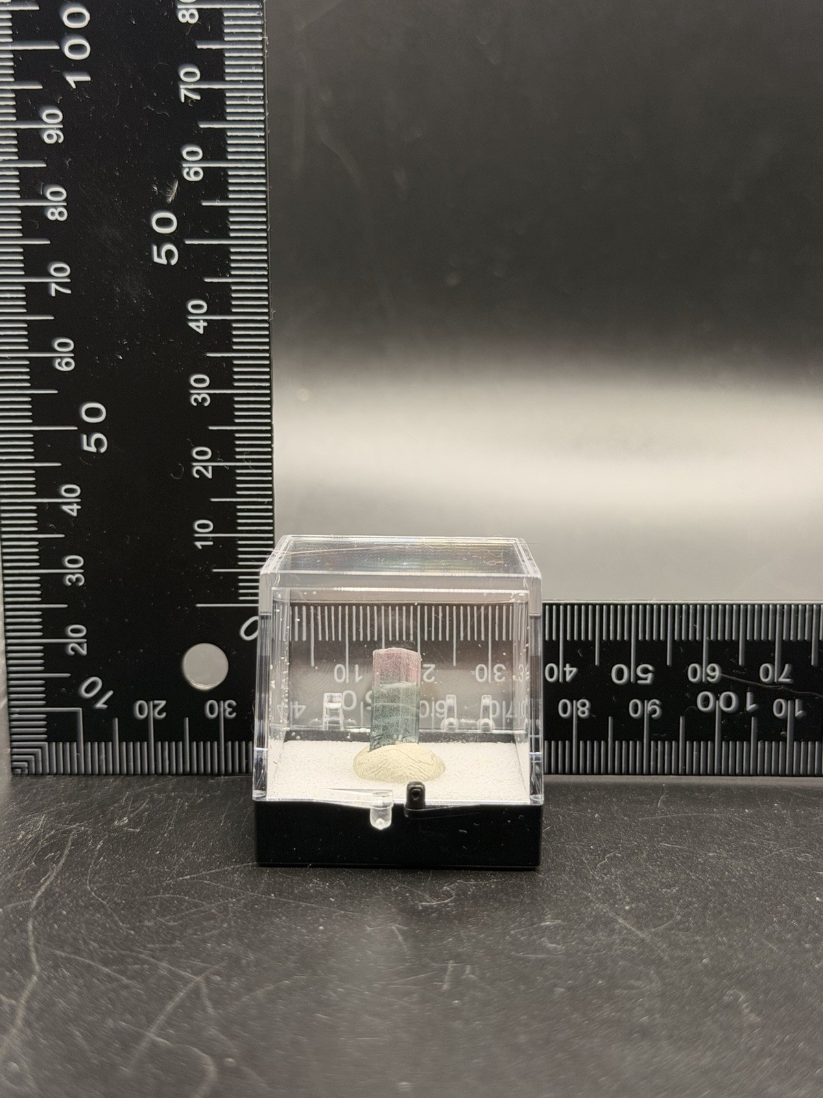 Gemmy Bi-Color Elbaite Tourmaline Crystal (Thumbnail) – Paprok, Afghanistan