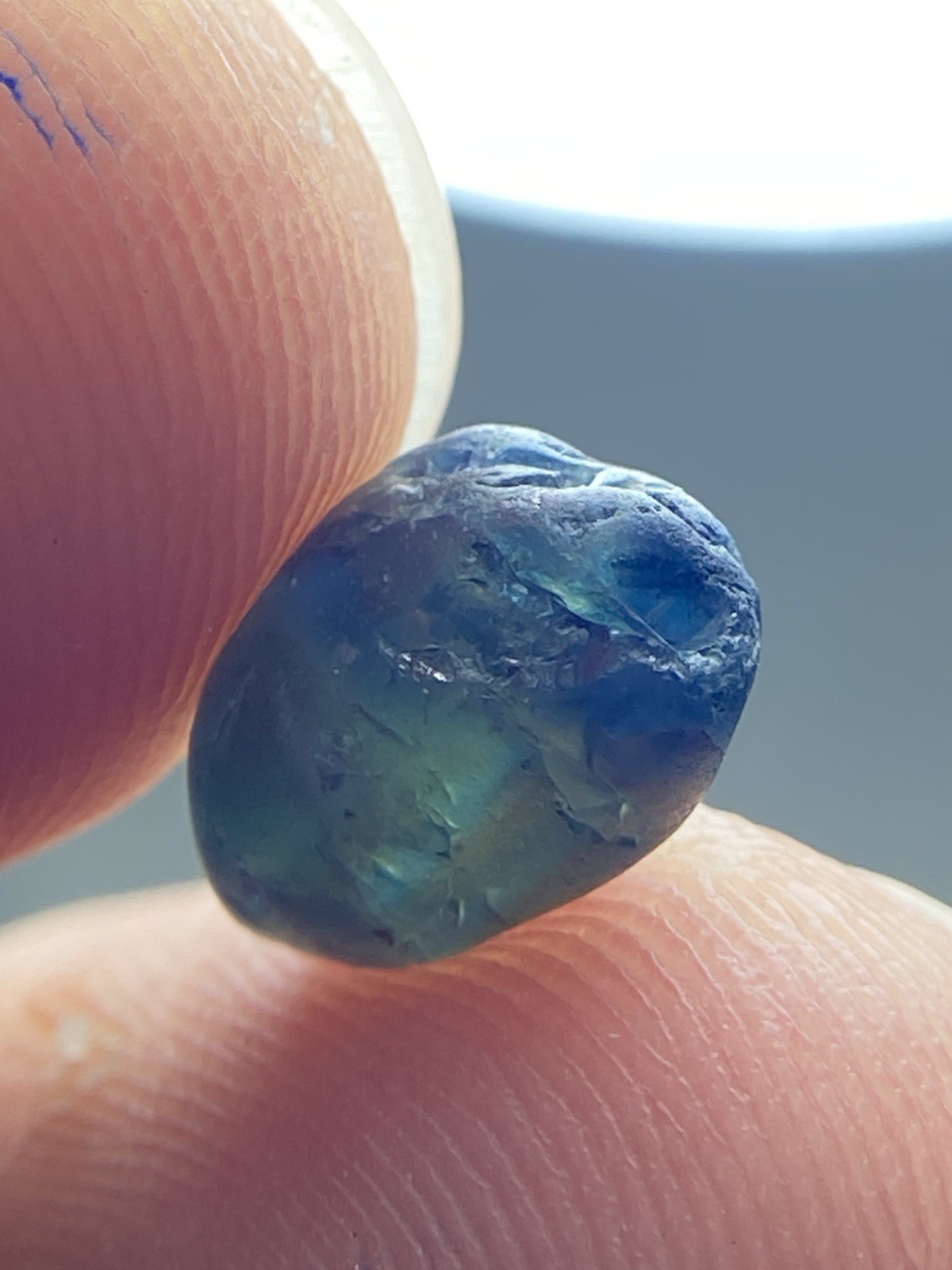 3.75 Carats Amazing Facet Grade Blue Teal Sapphire Rough Piece@Madagascar