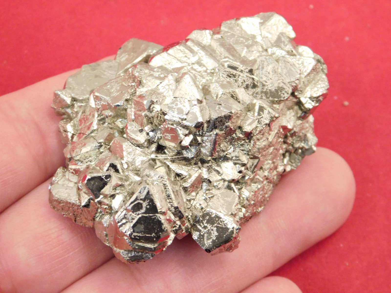 RHOMBIC PYRITE Crystal Cluster 100% Natural Peru 128gr