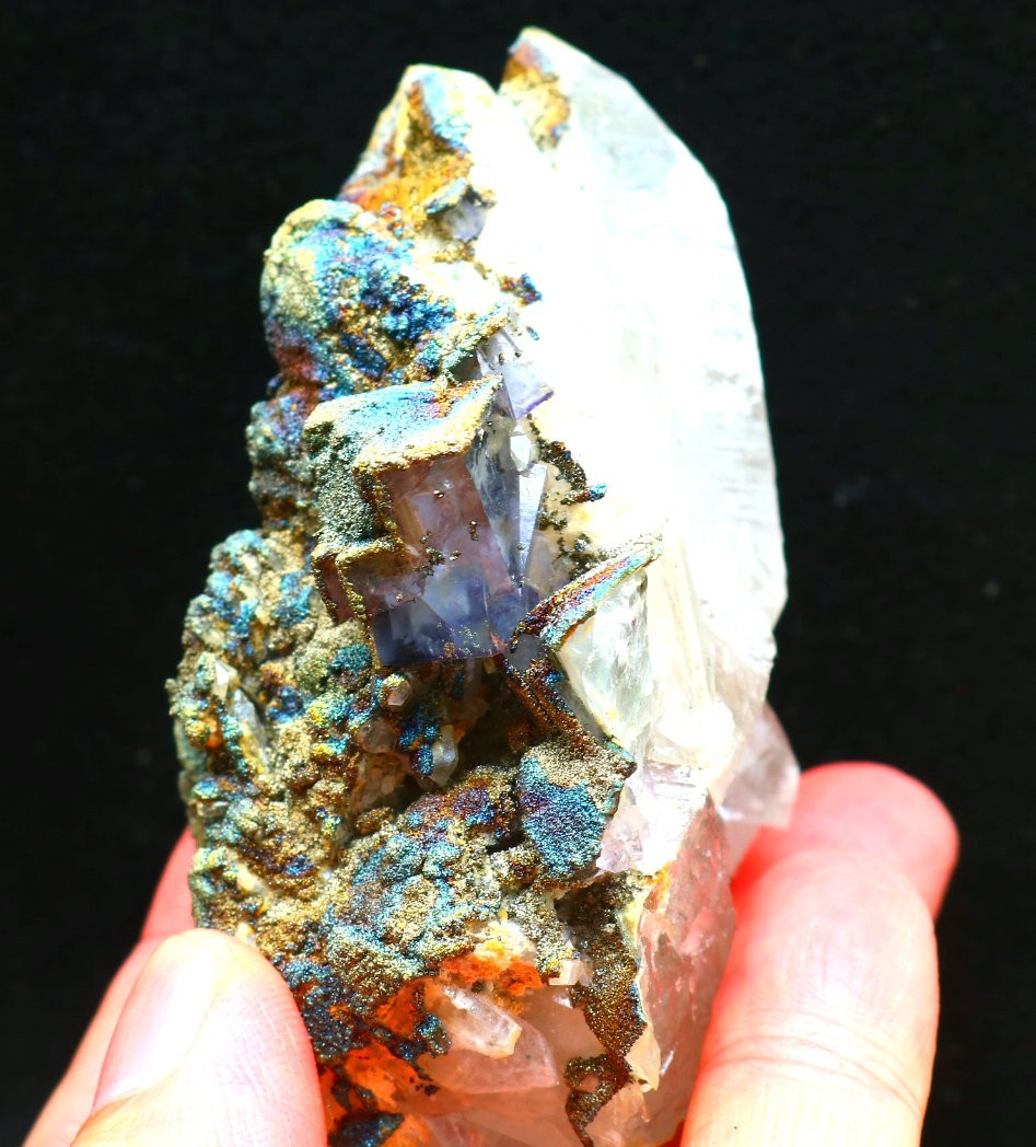 202.5g Natural purple Cubic fluorite Seven-color pyrite mineral specimen