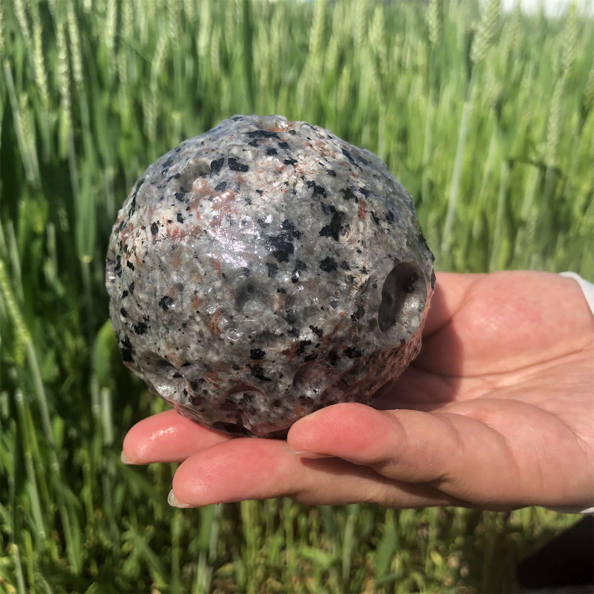 660g Natural Yooperlite Moon Quartz Crystal Sphere Reiki Crystal Ball Decor Gift