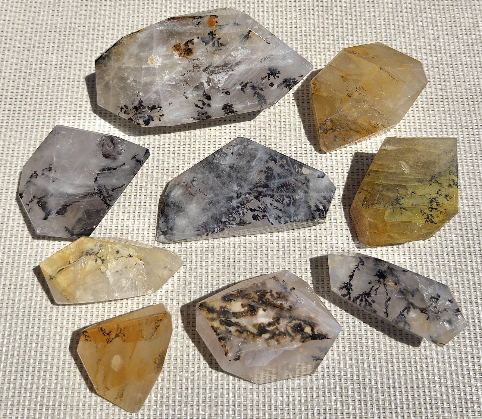 Wholesale Lot 1 lb Natural Dendritic Quartz Crystal Freeform 5-10 Pcs