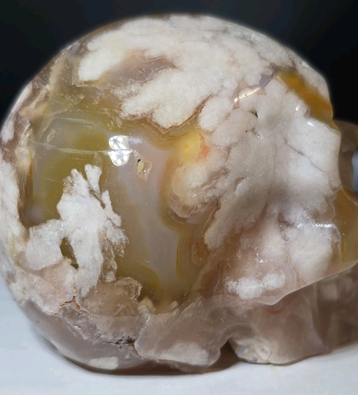 Flower Agate Skull 2.5″ X 2″ 7.8 Oz. 222g.