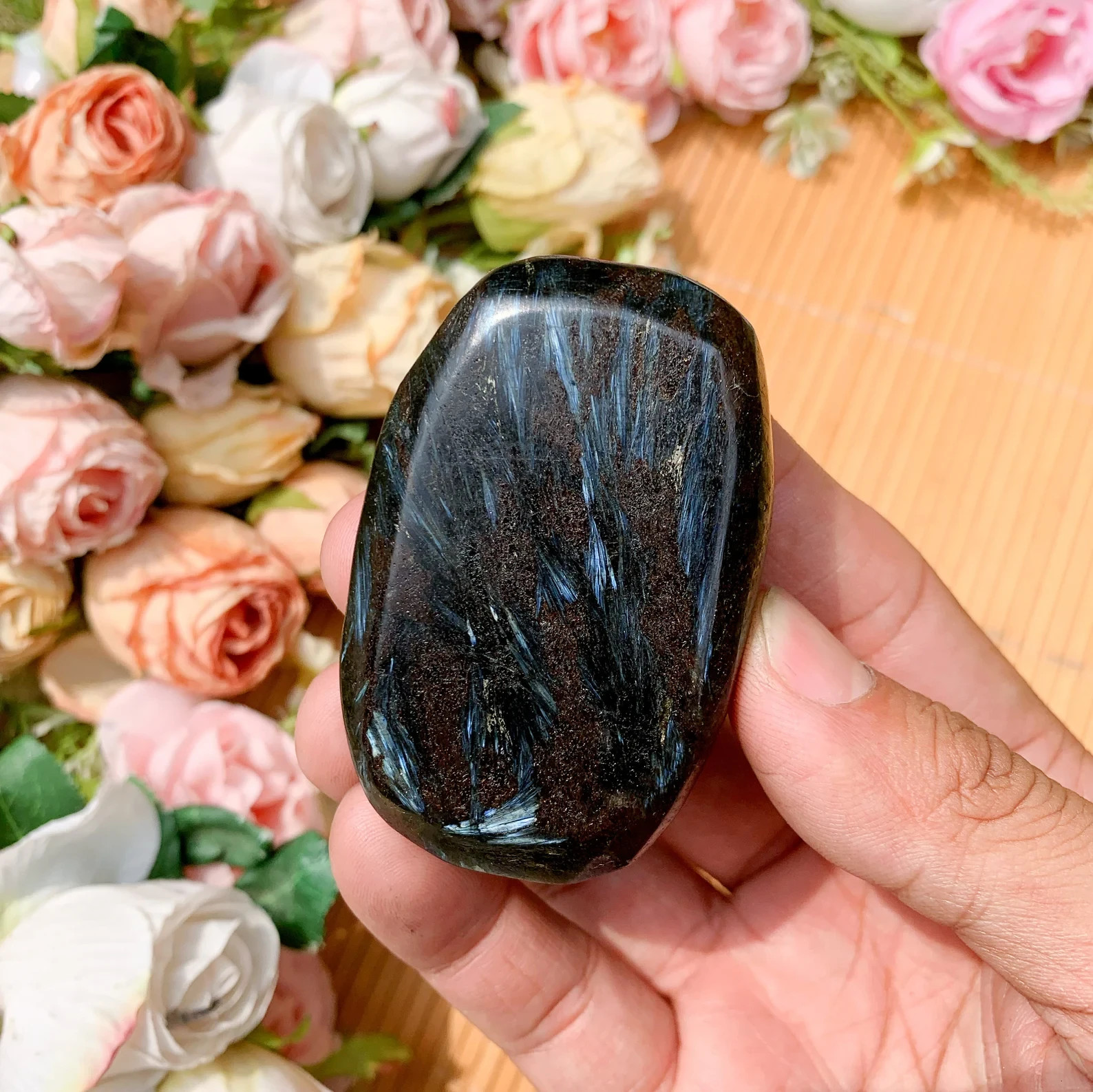 2in+ Arfvedsonite Palm Stone Healing Crystal Fireworks Stone Mineral Specimens