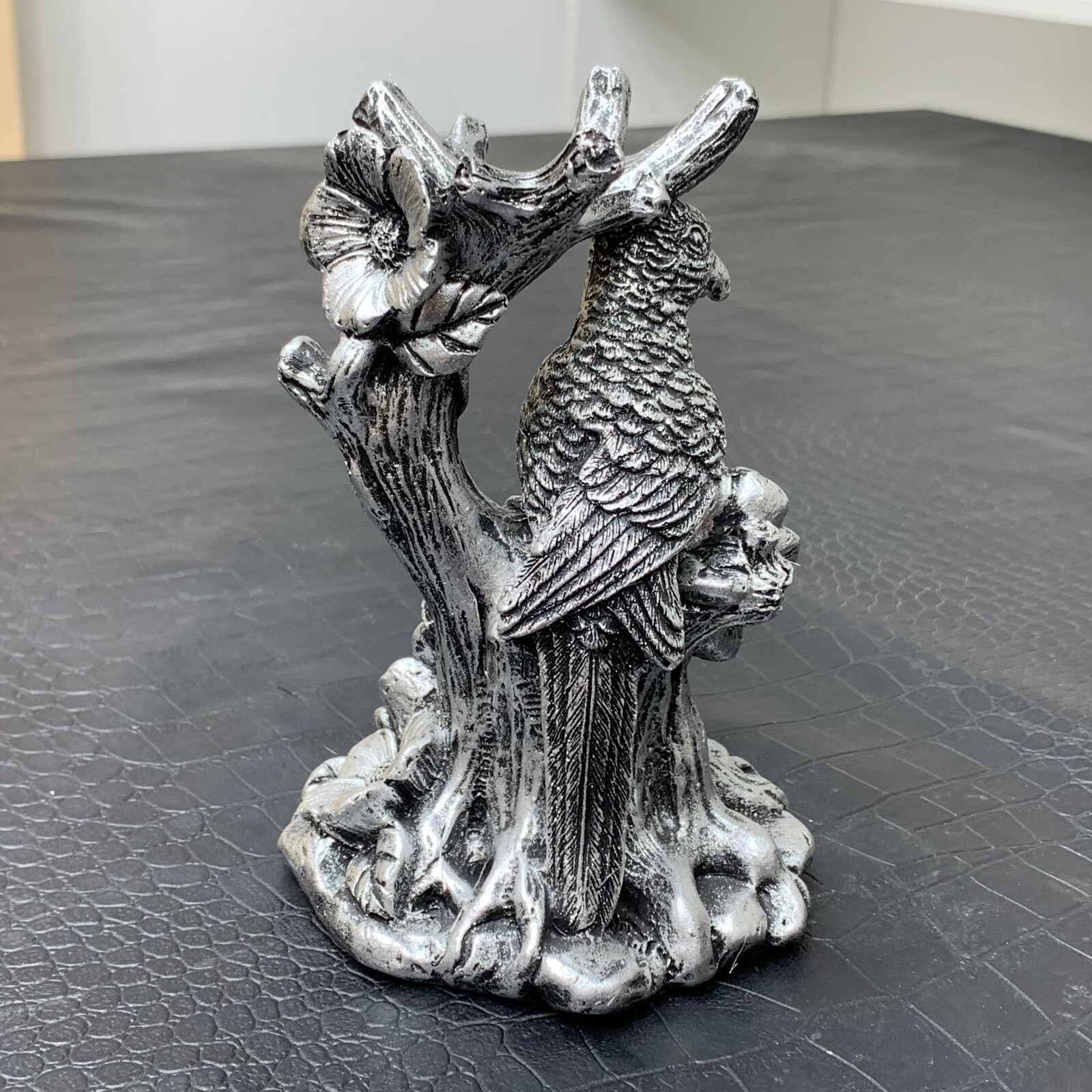 Bird Sphere Resin Holder Stand Base Crystal Ball showing stand C114