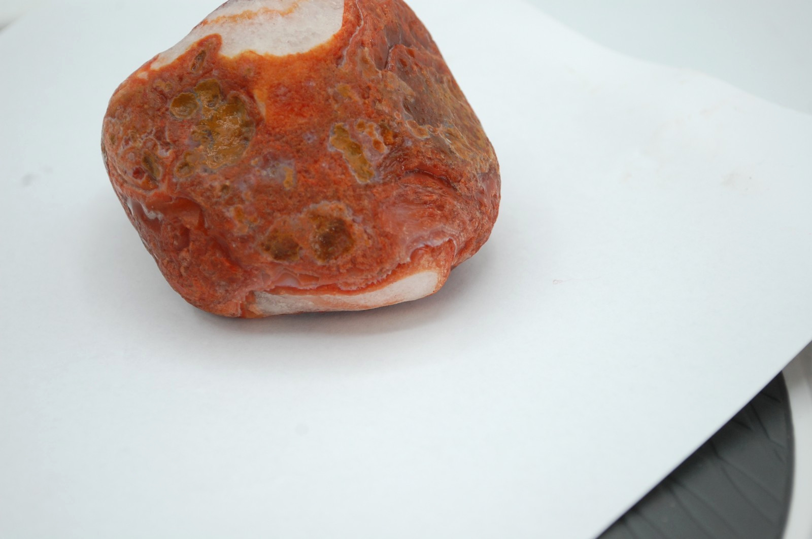 AGATE LAKE SUPERION AGATE 14.9 OZ 3 3/8″ X 3″ X 2″. MINNESOTA AGATE