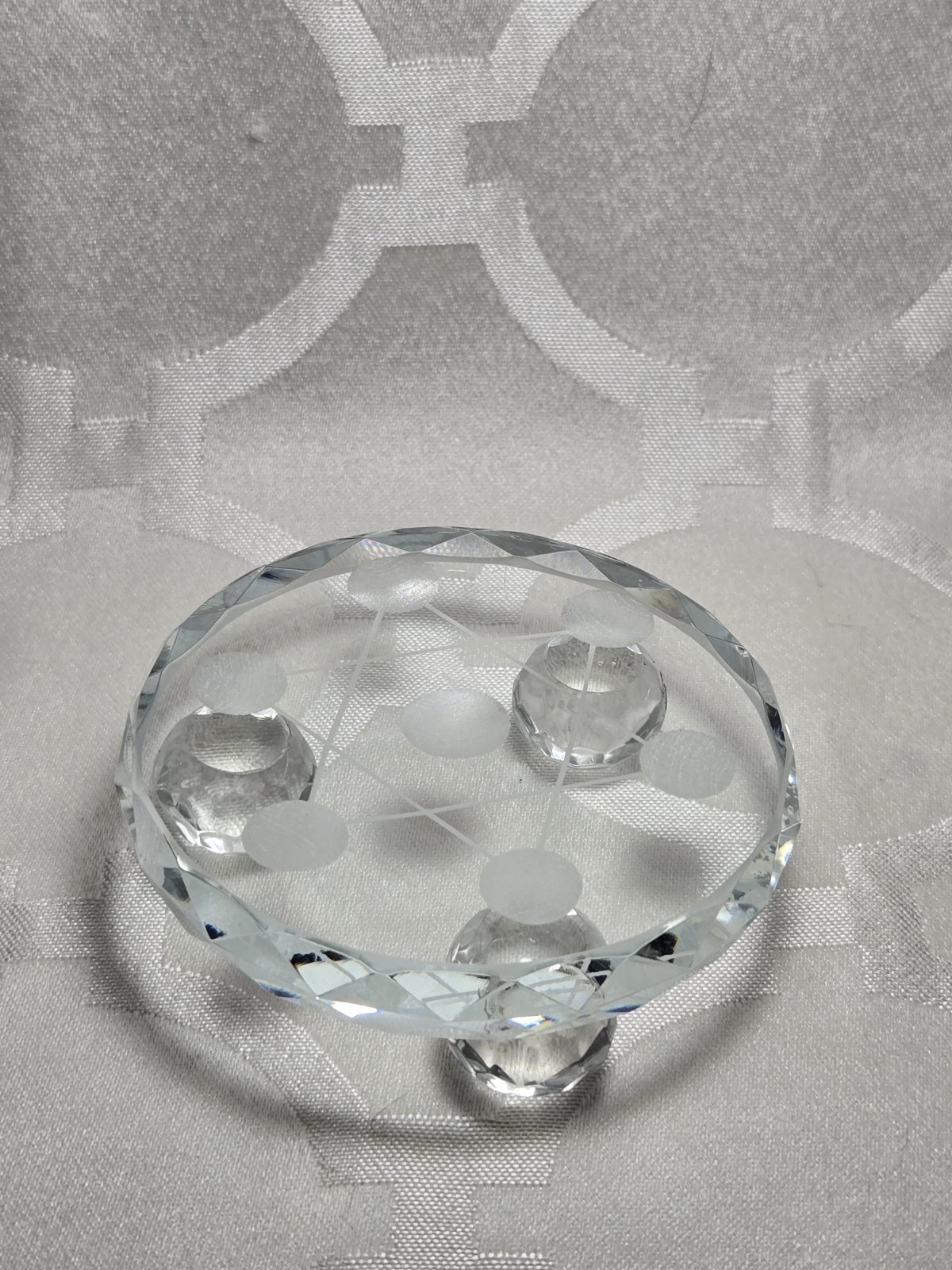 Crystal Stand for Sphere Chakra Stones Set Charging Plate Only NO Stones