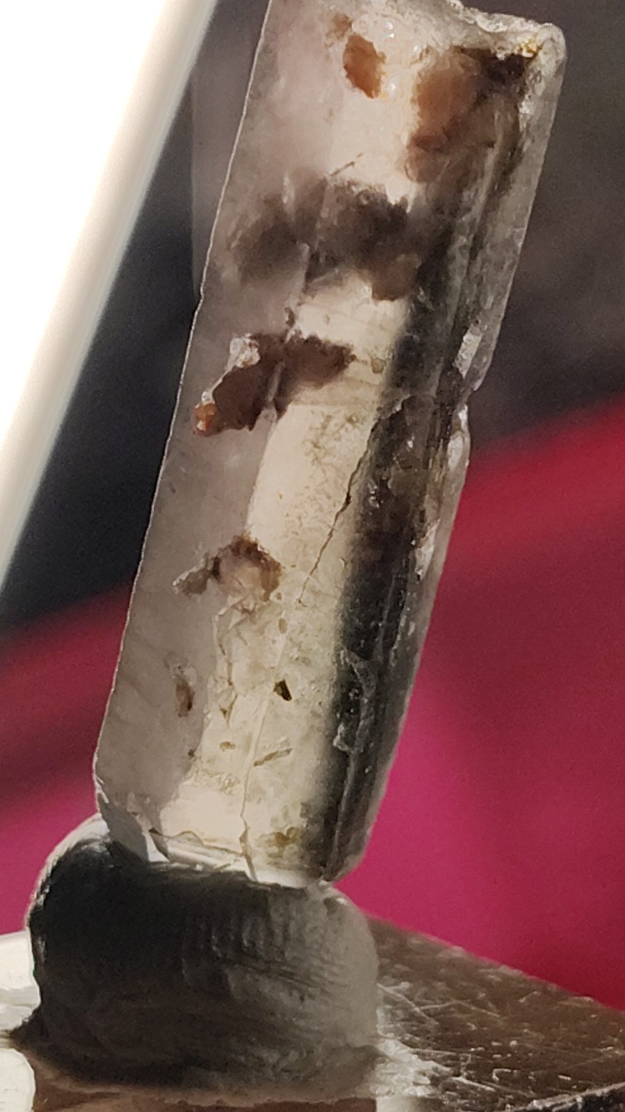 30mm Scenic Quartz Point Red Hematite, Epidote Inclusions, 360 Display ,Meigu