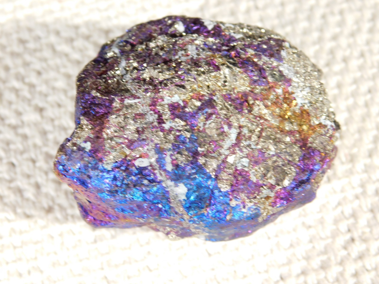 Bright IRIDESCENT Peacock Copper Chalcopyrite or Peacock Ore Mexico 165gr