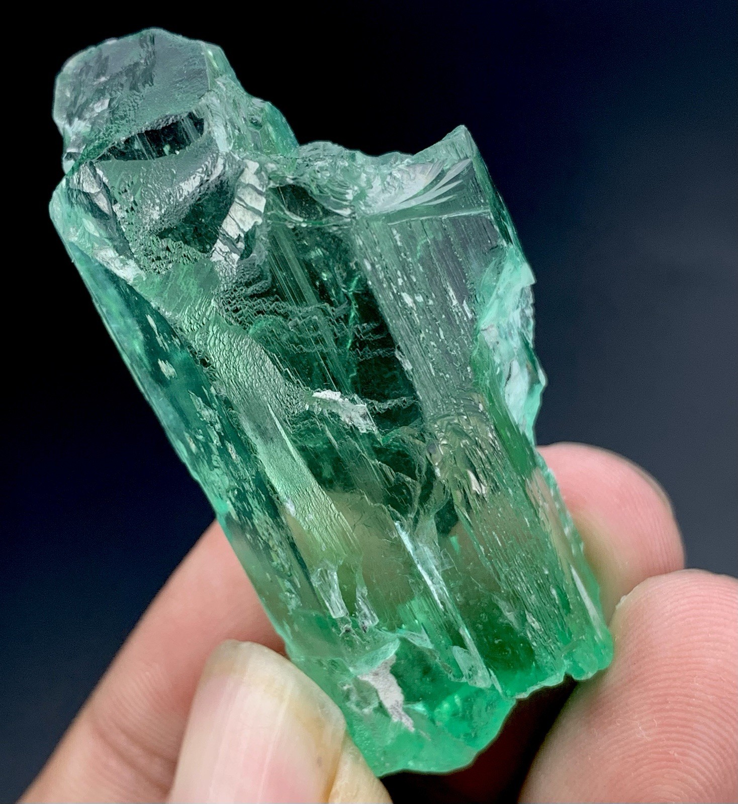 190 Cts HIddenite Kunzite Crystal Specimen From Afghanistan.