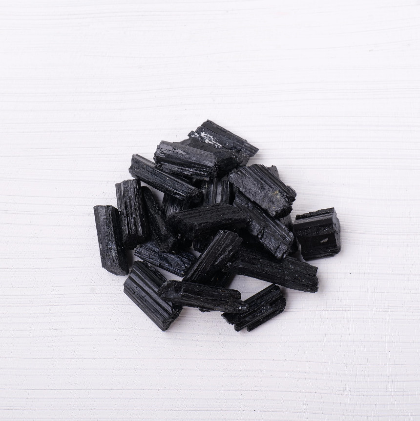 1pc 50g Black Tourmaline Raw Stone – Natural Crystal Reiki Healing Mineral – NEW