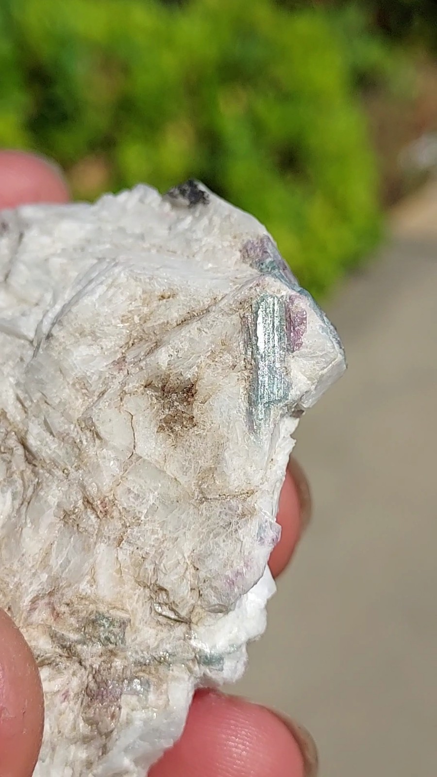 LARGE PARAIBA CUPRIAN BLUE PINK TOURMALINE COPPER BEARING BATALHA MINE BRAZIL