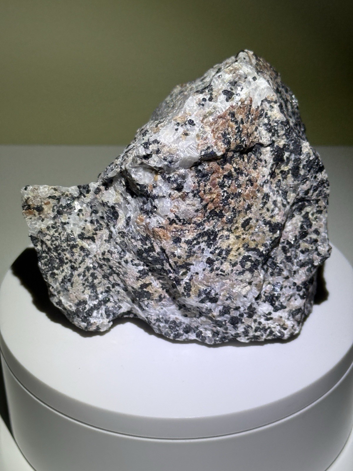 GLEAMING Calcite, Willemite, & Franklinite Fluorescent Mineral Specimen – NJ