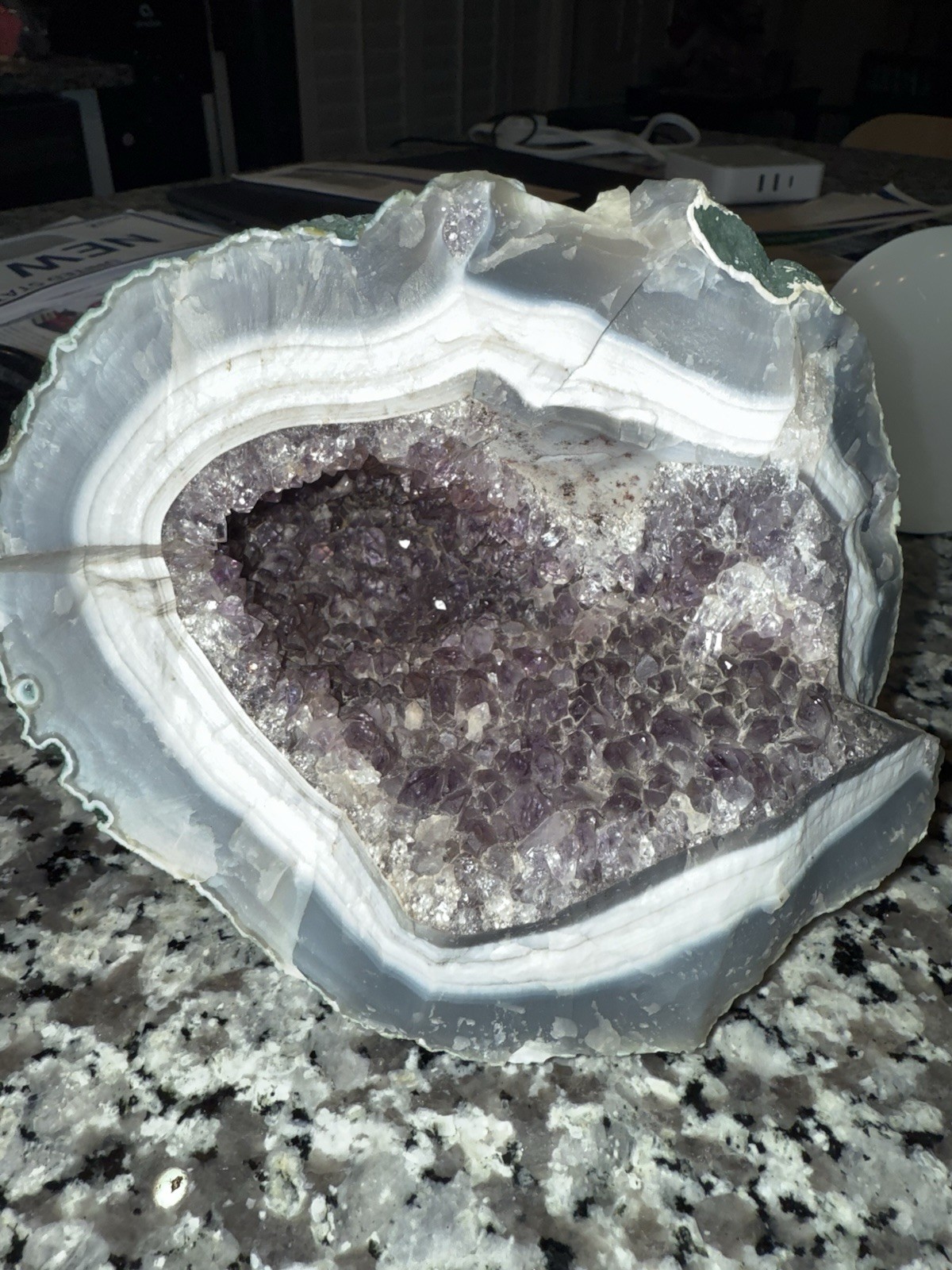 5lb 10oz Natural Amethyst Geode Quartz Crystal Cluster Mineral Specimen