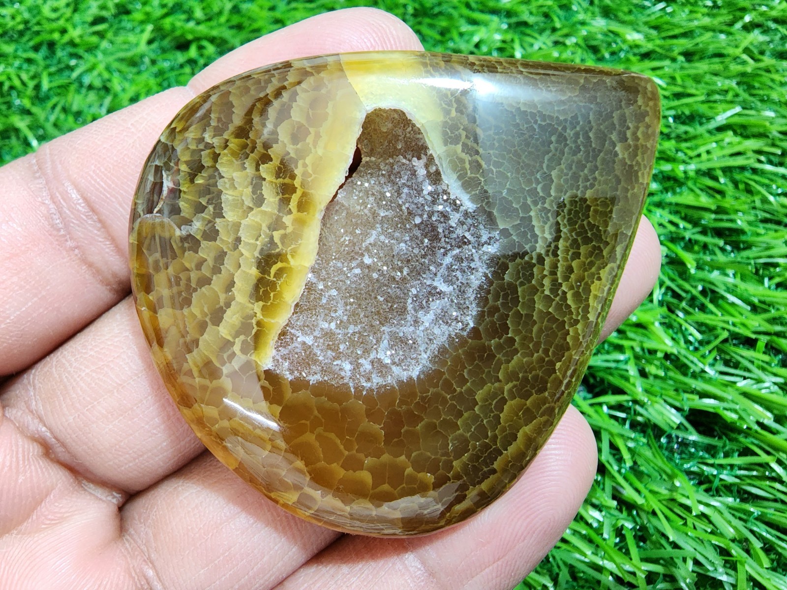 Spider Design Window Druzy Agate 170ct Pear Cut Stone Crystal Druzy Gemstone