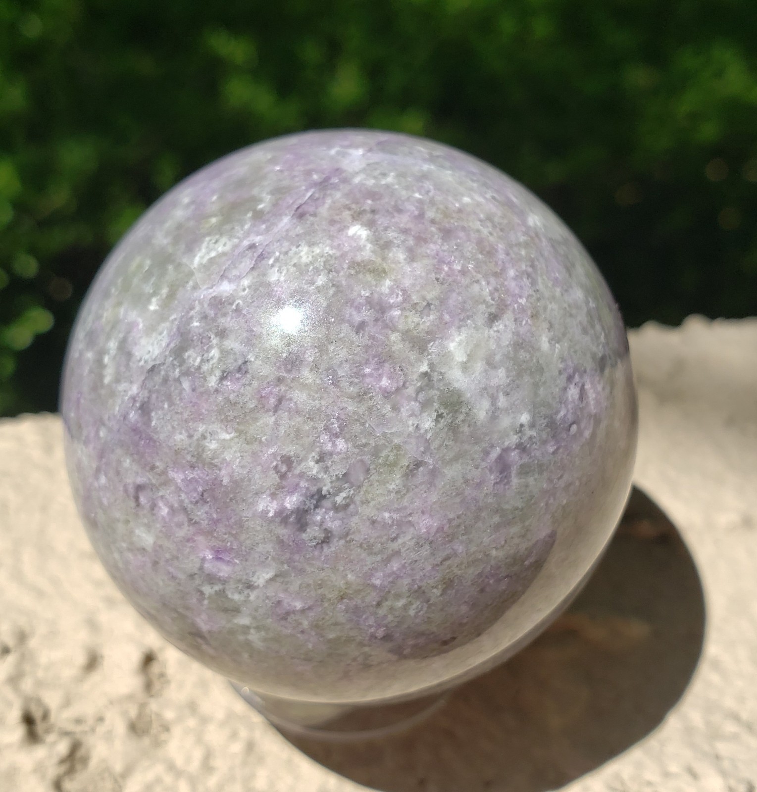 2.15″ Hackmanite Mineral Sphere Orb Ball STRONG UV, 220g or 7.76 oz