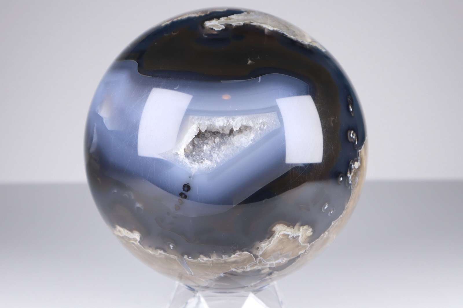 LARGE UV Reactive VOLCANO AGATE SPHERE Druzy Quartz Crystal Ball 145mm 3.75kg